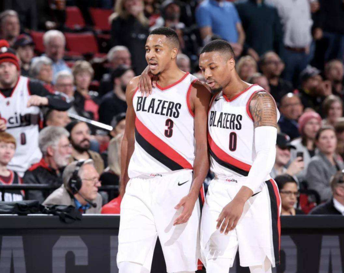 爱游戏大厅-篮网鏖战快船,麦科勒姆惊艳四座