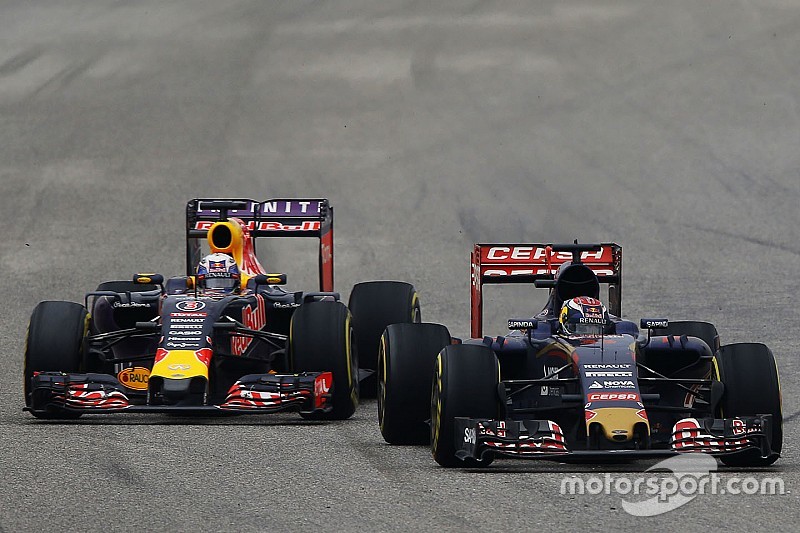 爱游戏娱乐-红牛二队逆转法拉利，拉塞尔统治全场