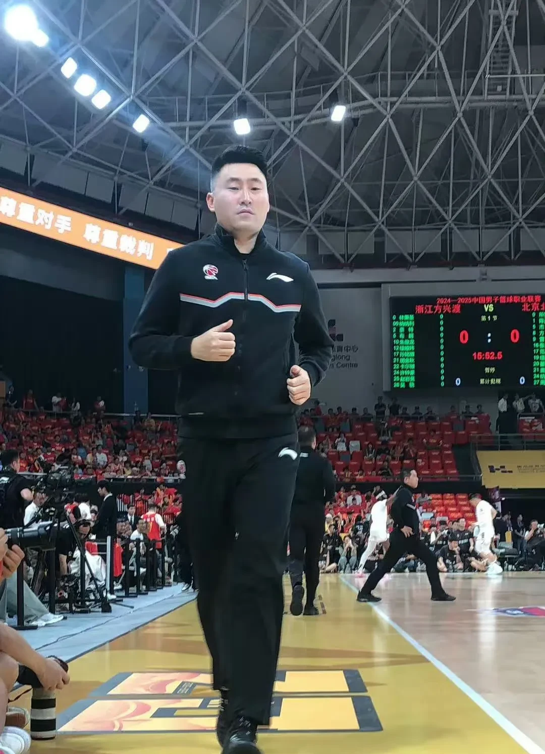 爱游戏在线-凯尔特人力克广东队，孙铭徽刷新纪录