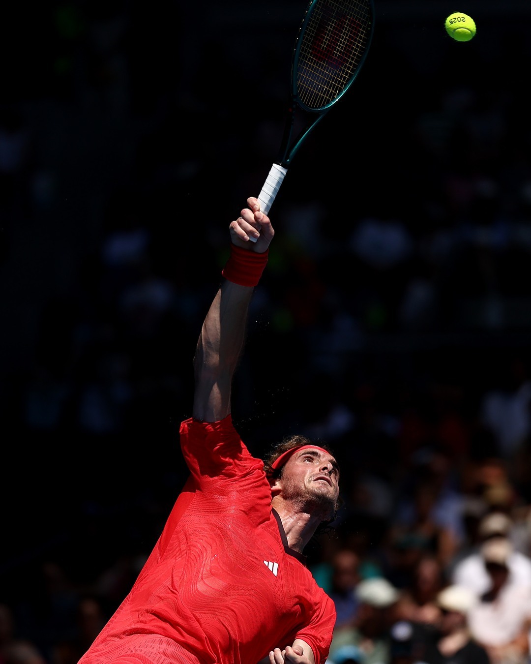 爱游戏娱乐-温网绝杀拉沃尔杯，西西帕斯惊艳四座