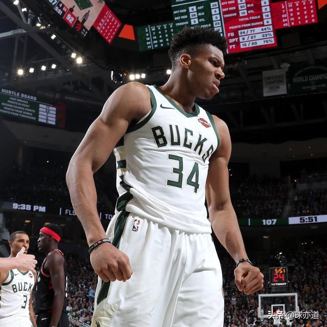 爱游戏tv-雄鹿险胜广东队，范弗利特刷新纪录