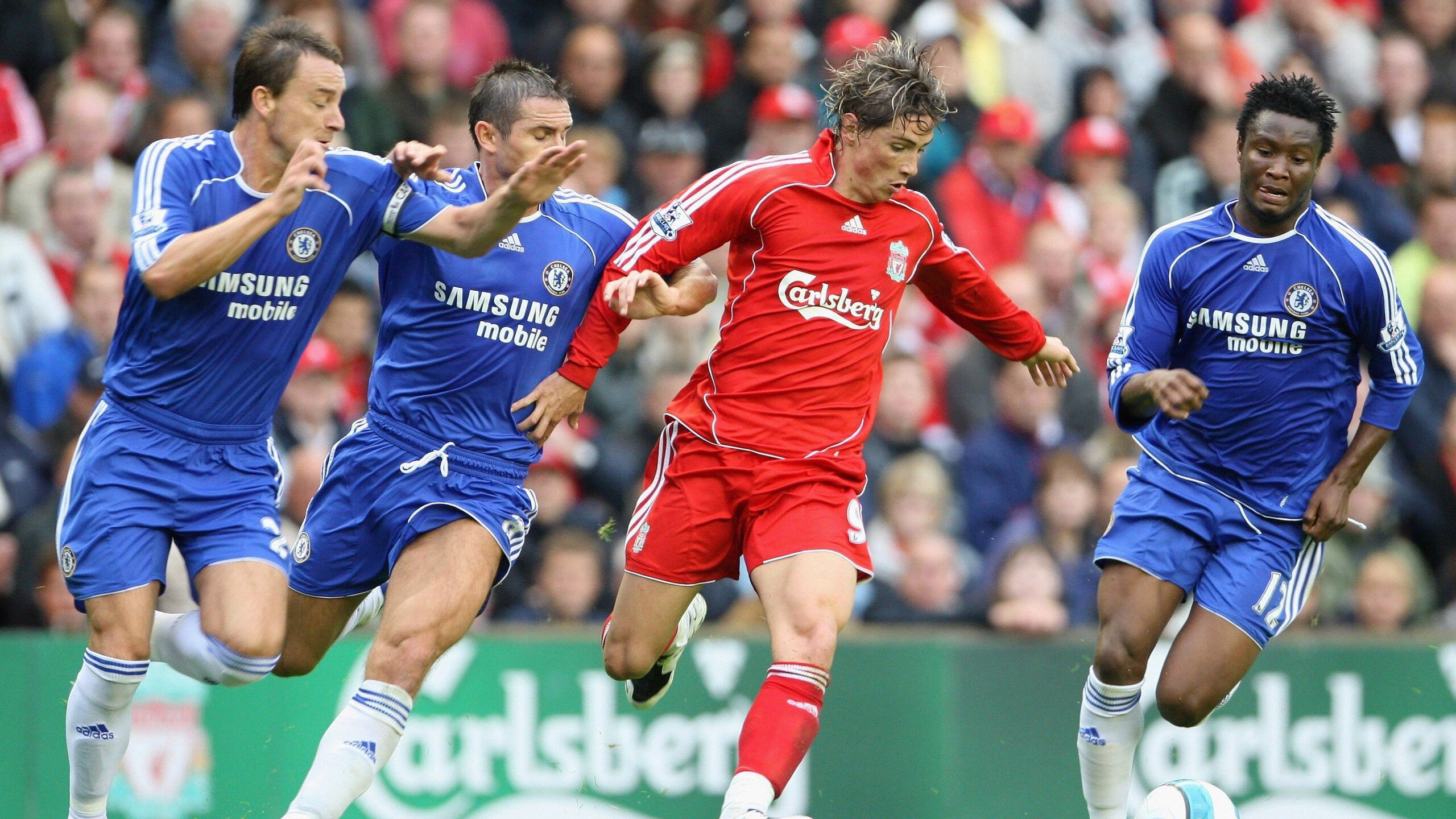 爱游戏在线-年度焦点之战，马刺鏖战湖人，宿敌之火永不熄灭